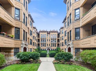 1335 W Lunt Ave #2J, Chicago, IL 60626