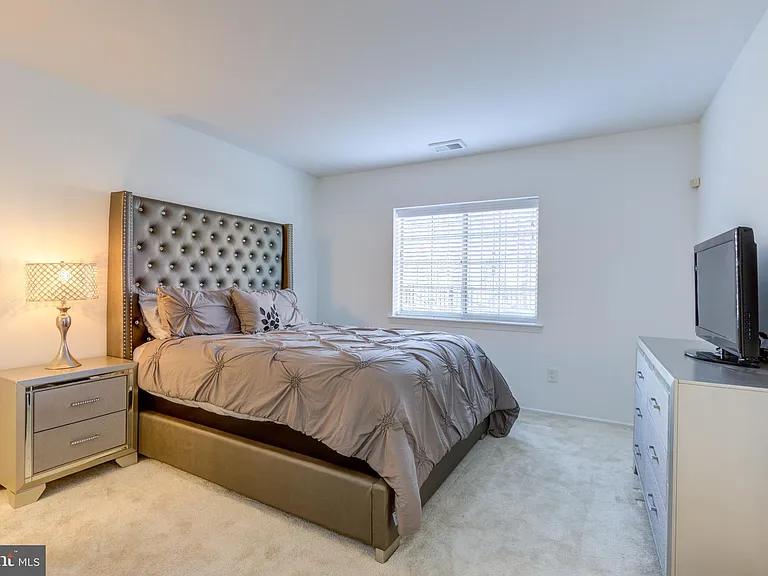 2751 Pennsylvania Ave #B103 — Photo 22