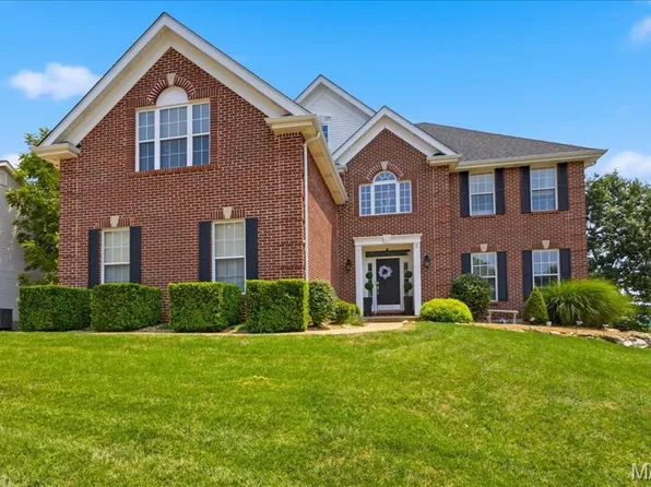 688 Meramec View Dr, Eureka, MO 63025