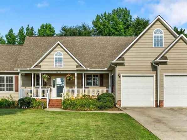 2880 Horseshoe Bend Rd, Randleman, NC 27317