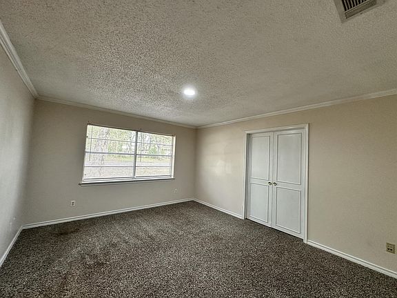 2nd image of 7 Timberside Dr