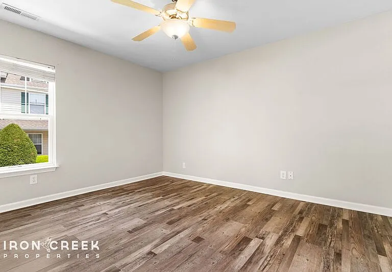 89 Old Salem Ct — Photo 12