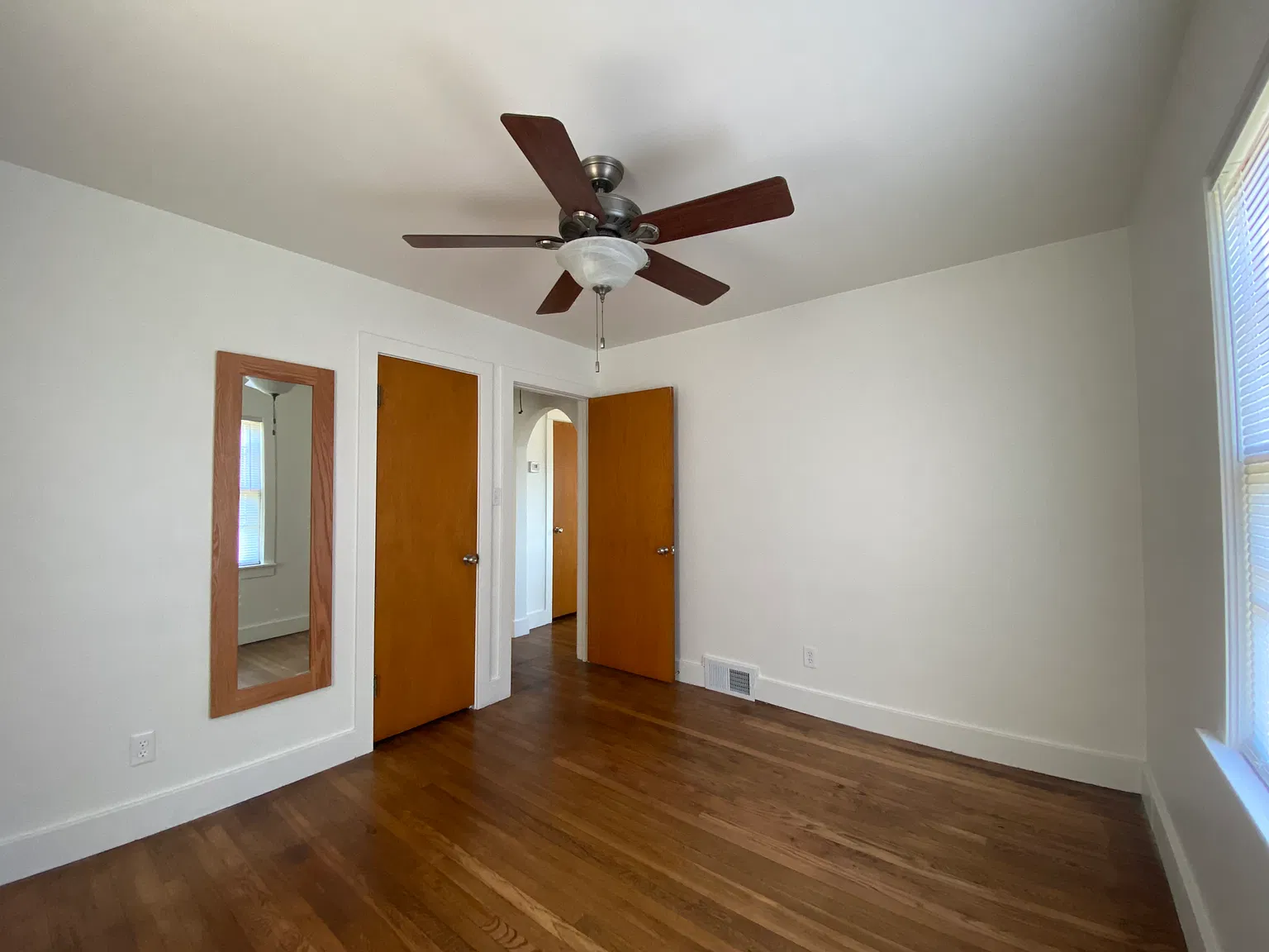 2 bed, 780 sqft, $1,050 — Photo 4