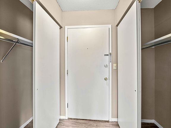 Woods + Meadow // Studio Entryway + Closets
