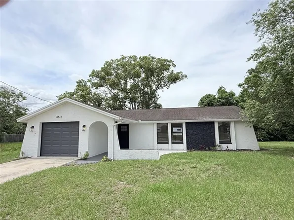 8512 Long Boat Ln, Hudson, FL 34667