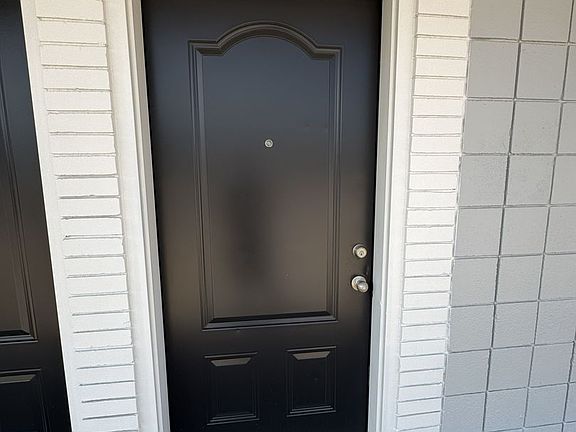3rd image of 104 S Main St #5