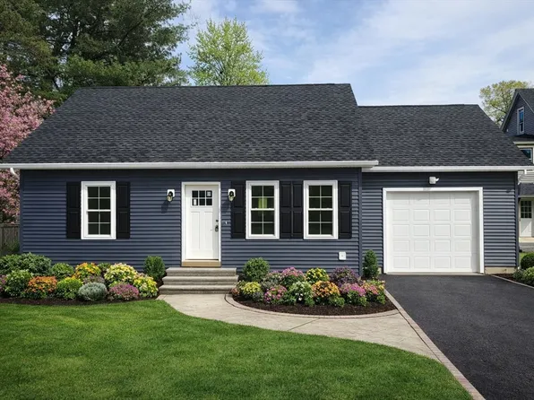 114 Otis St #C, Westfield, MA 01085