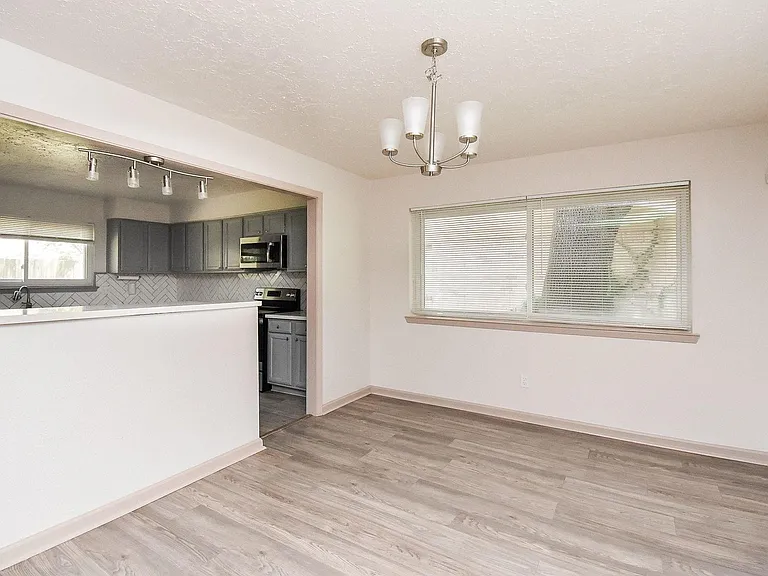 13430 Piney Oaks Dr — Photo 10