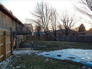 5th image of 7 Nellie Ct