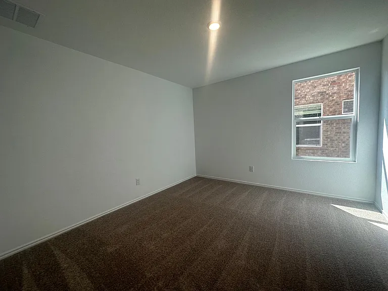 453 Alamito Ave — Photo 20