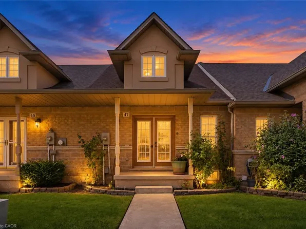 47 Dynasty Ave, Hamilton, ON L8G 4Z5