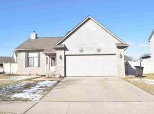 8833 Mikado Dr, Newport, MI 48166