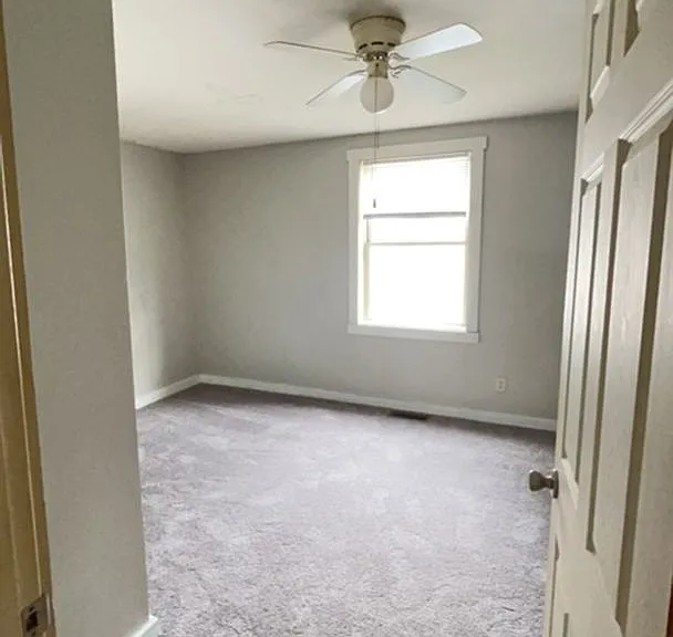 906 W. Main St — Photo 17