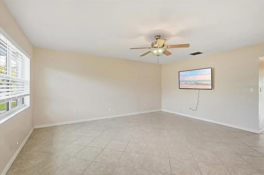 2 bed, 2.0 bath, 960 sqft, $1,700 — Photo 4