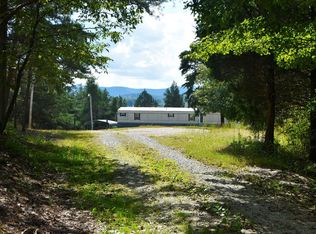 4243 Richmond Rd, Irvine, KY 40336