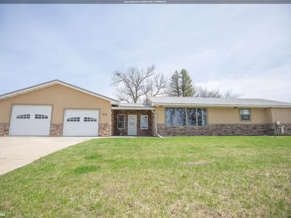 616 3rd St, Lakota, IA 50451