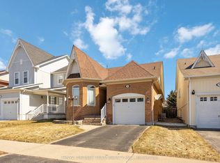 25 Wilshire Dr, Whitby, ON L1M 2C4