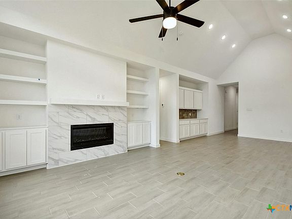 3rd image of 1644 Seekat Dr