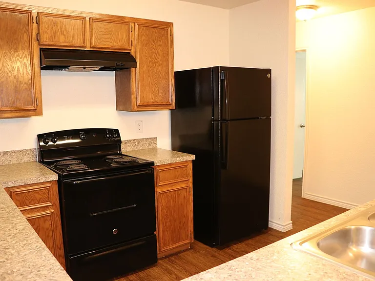 4600 Waterproof Dr — Photo 6