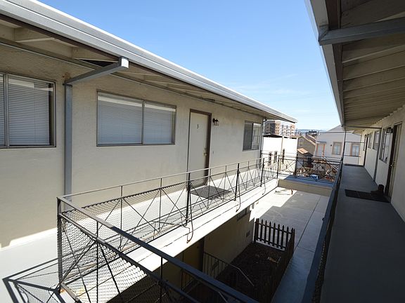 2nd image of 217 California Ave APT 3