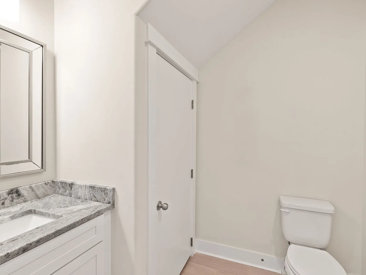 2 bed, 2.5 bath, 1506 sqft, $2,400 — Photo 4