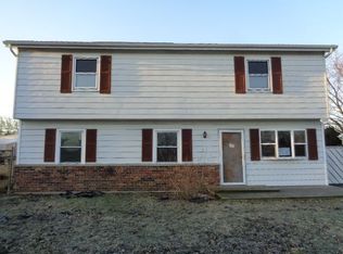 237 Rockhurst Rd, Bolingbrook, IL 60440