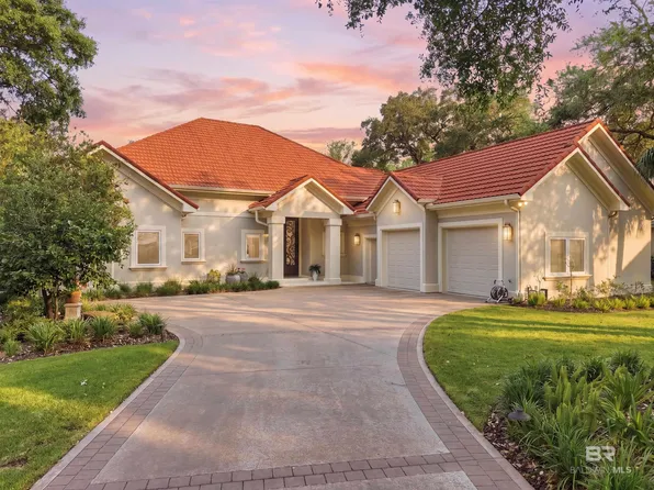 43 Bayside Ct, Gulf Shores, AL 36542