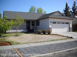2774 NE Hope Dr, Bend, OR 97701