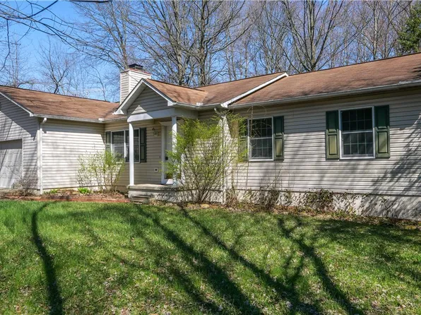 3450 Biltz Rd, Kent, OH 44240