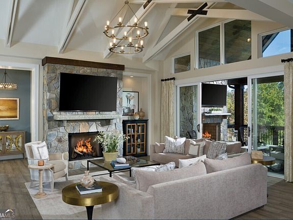 2nd image of 208A Lake Pointe Dr