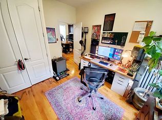 464 41st St APT 3R, Brooklyn, NY 11232