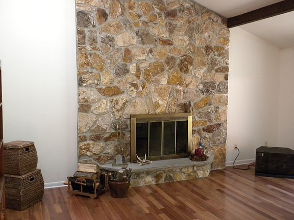 5th image of 505 Johnston Dr