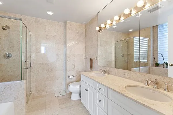 Rented by Compass | media 11