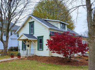 119 N Van Buren St, Stoughton, WI 53589