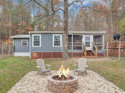 49 Maple Tree Ln, Eagle Rock, VA, 24085