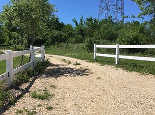 375 Tower Rd, Lockhart, TX 78644