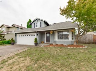 17446 SW Waterleaf Ln, Beaverton, OR 97006