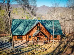 431 Townsend Ln, Banner Elk, NC 28604