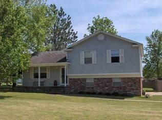 7 Roberts St, Greenbrier, AR 72058