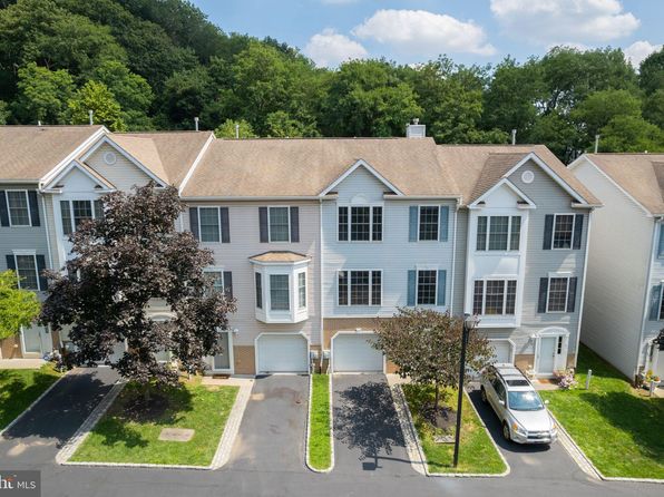 100 Parker Ave Unit 42