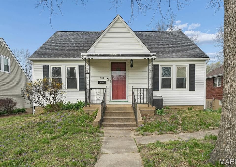 1st image of 905 Burgess Ave