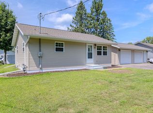 201 Anna St, Mosinee, WI 54455