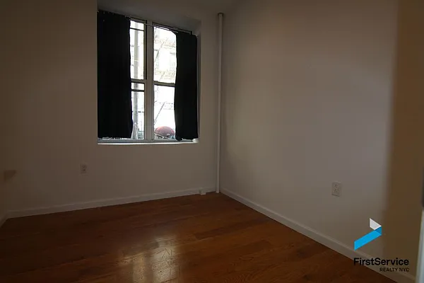 Rented by FirstService Realty (legacy) | media 13