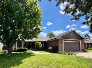 2830 SW Maxfield Rd, Topeka, KS 66614