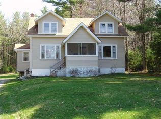 Blooming Grove Rd, Hawley, PA 18428