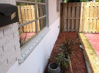 26 SW 11th St APT 2, Dania, FL 33004