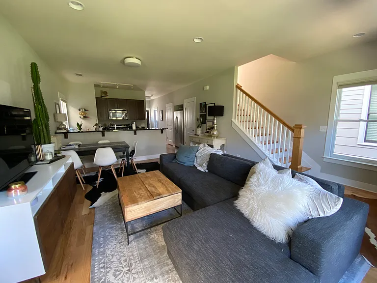 132 Gale Park Ln — Photo 10