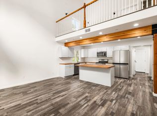 2042 Buckthorn Rd, Wrightwood, CA 92397