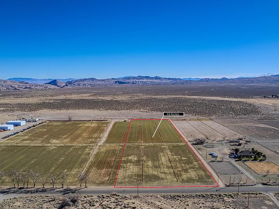 4th image of 76 Hudson Aurora Rd