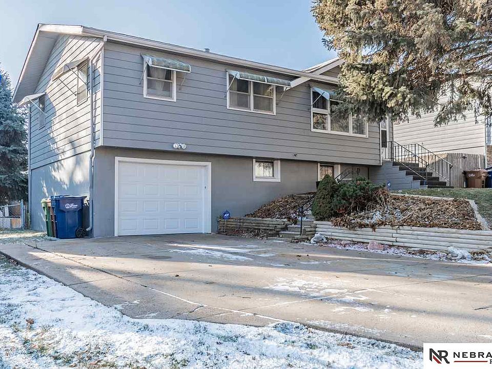 1st image of 3305 Cherry Ln